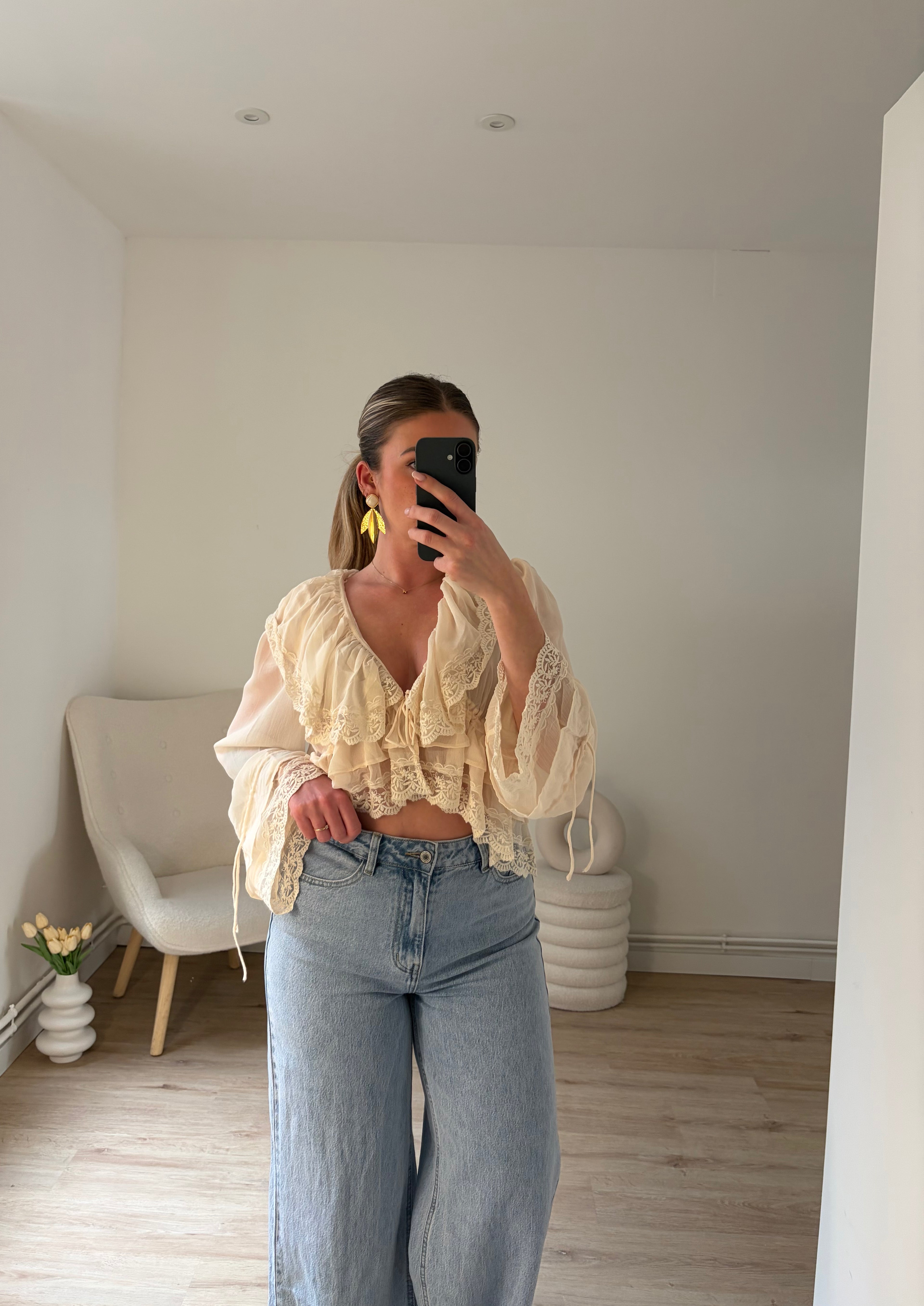 Haut Christelle Volant Beige